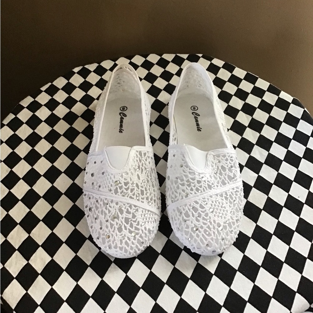 NWT Cammie white lace shoes 8